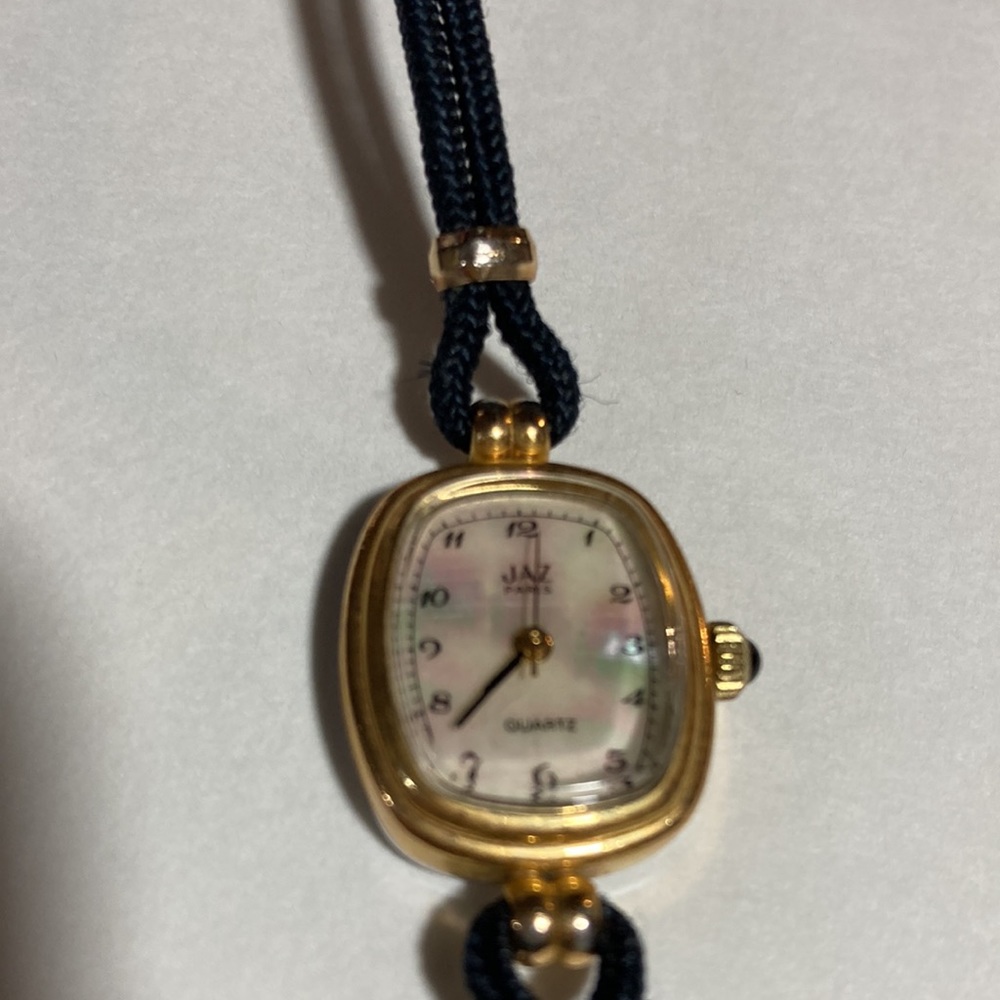 VINTAGE JAZ PARIS QUARTZ MOVEMENT LADIES WRIST WATCH - Picture 5 of 10